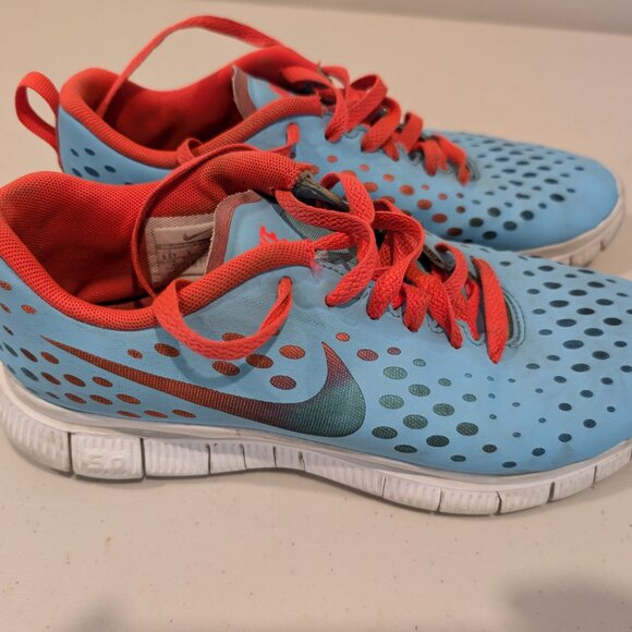 Nike Free 5.0 Turquoise Blue and Neon Orange Running Shoes.  Women's Size 8 - Picture 2 of 5